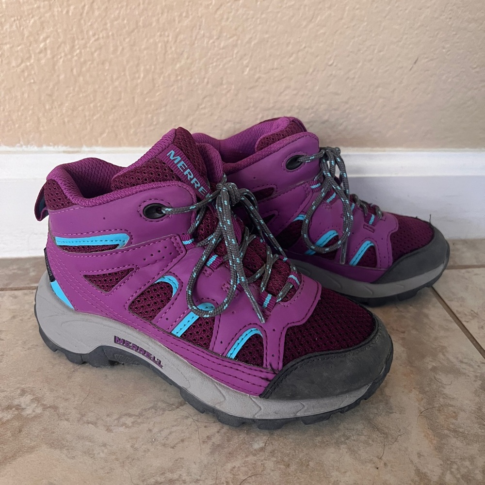 Merrell Kids' hiking boot mid-lace waterproof